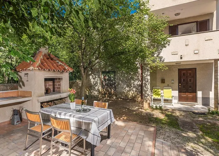 Nyaraló House Desy Tar Tar-Vabriga